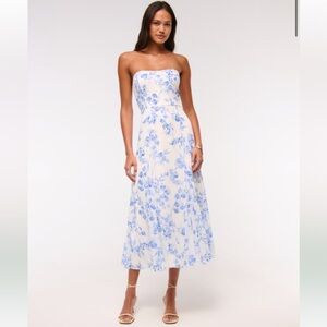 Abercrombie & Fitch Strapless Blue Floral Dress